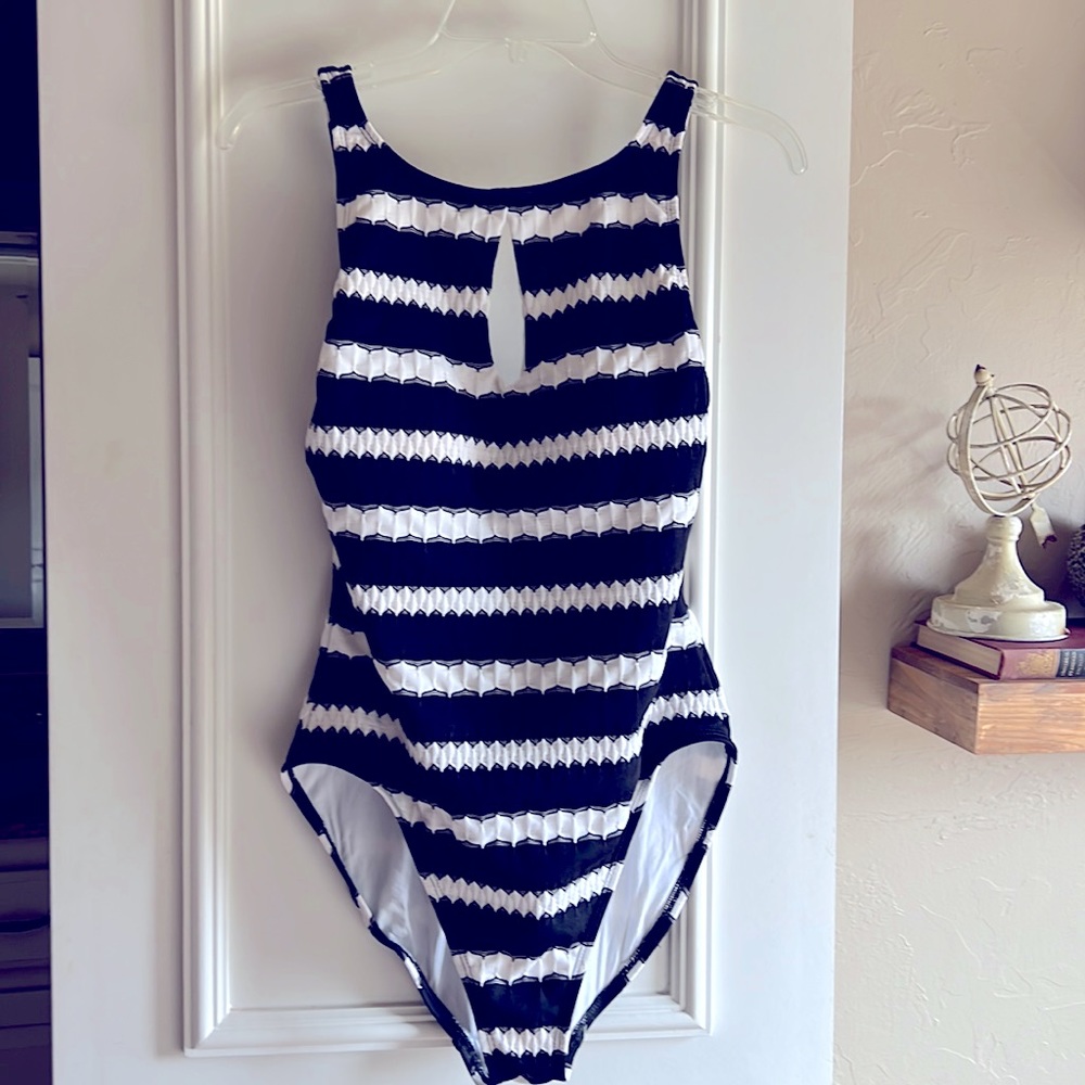 La Blanca swimsuit